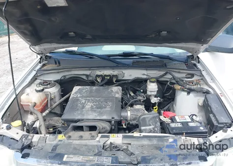 2012 Ford Escape Xlt z USA, uszkodzony, nr VIN 1FMCU0DG9CKC14269